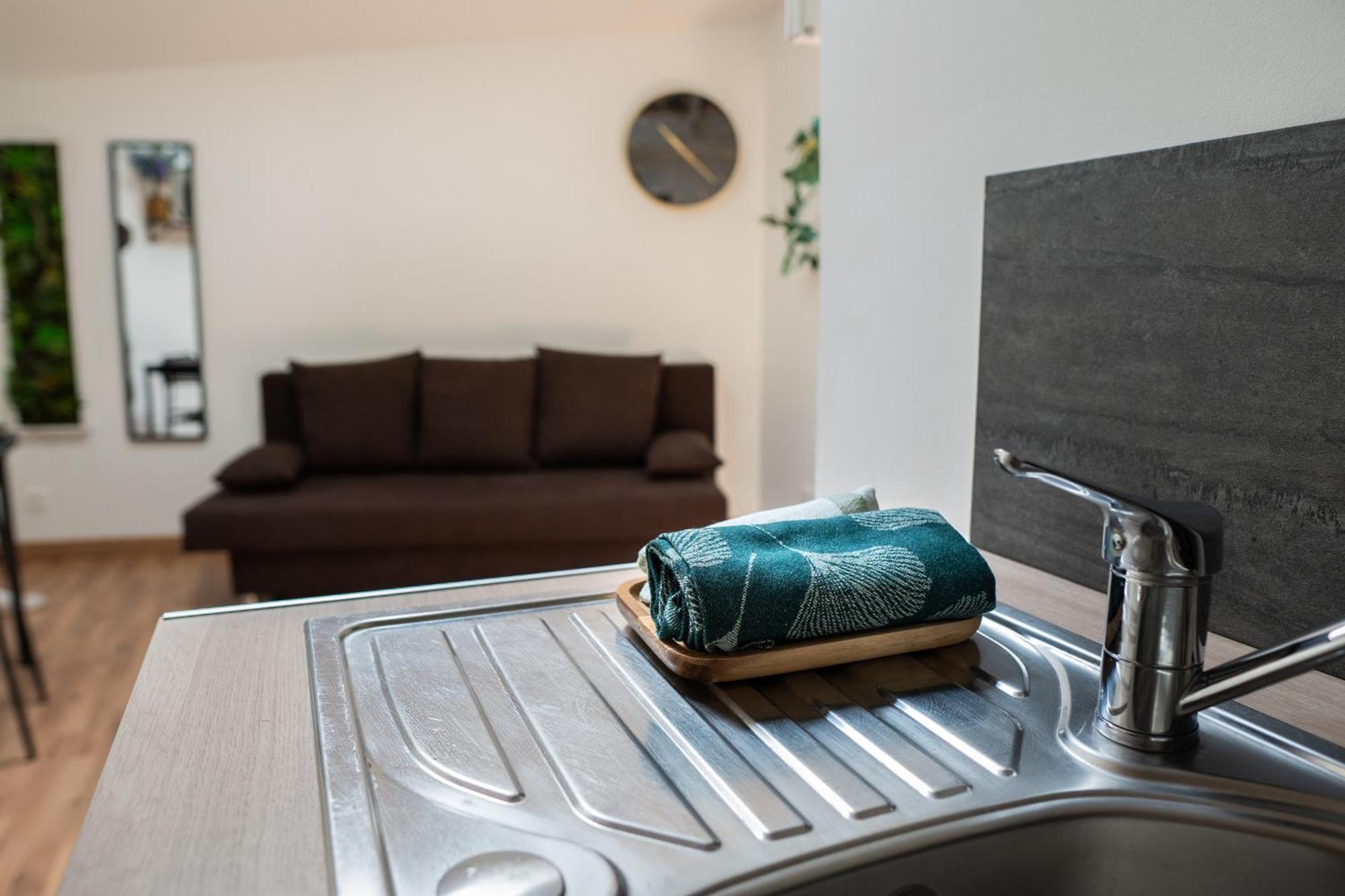 Le Charmant Accueil Viennois/T2/Wifi/Cosy/Parking Poitiers Kültér fotó